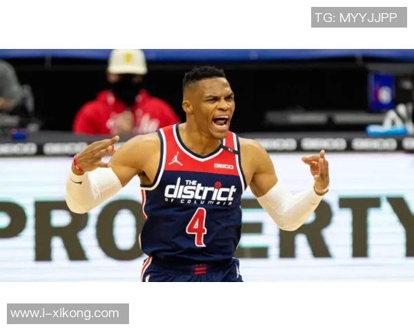 威少训练馆挥汗如雨新赛季去向仍悬而未决引发球迷热议